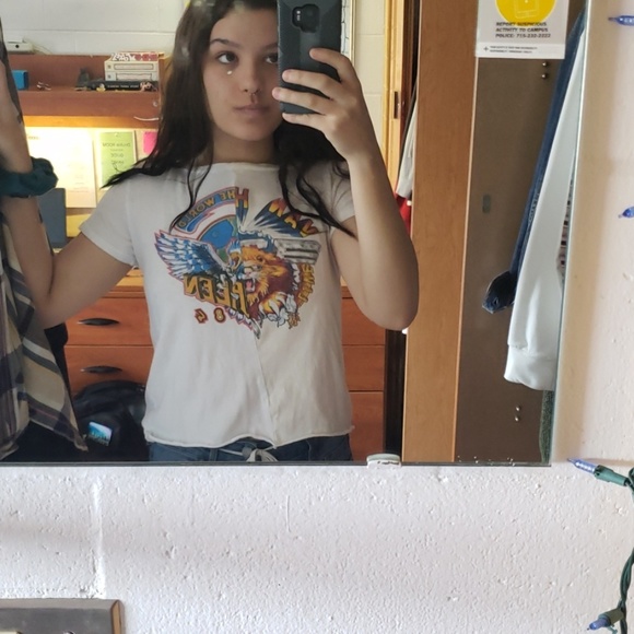 Unique Van Halen tee - Picture 5 of 6